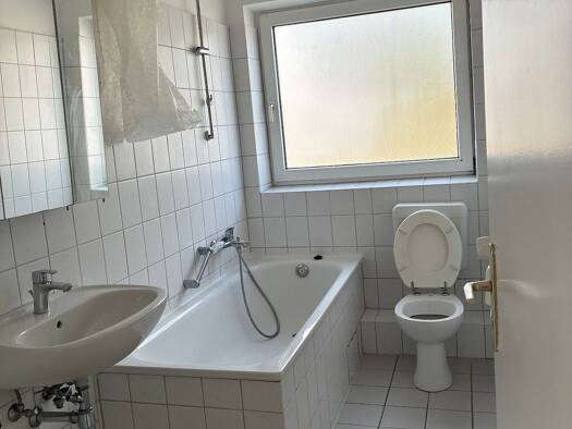 Wohnung zur Miete 359 € 3 Zimmer 60 m² 2. Geschoss Hirschgraben 30 Lebenstedt Salzgitter 38226