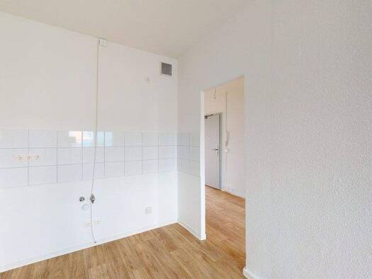 Wohnung zur Miete 401 € 2 Zimmer 57,2 m² 5. Geschoss Heidering 7 Heide Nord Halle 06120