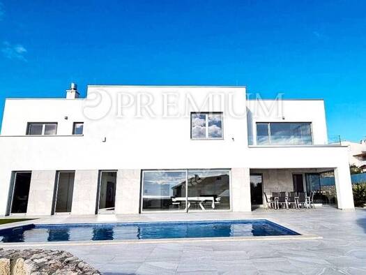 Einfamilienhaus zum Kauf 1.980.000 € 4 Zimmer 437 m² Krk Krk 51500