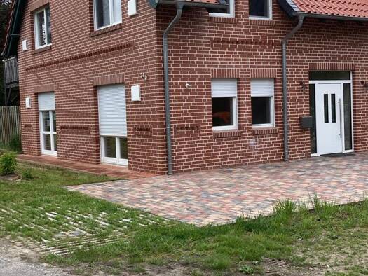 Terrassenwohnung zur Miete 900 € 2 Zimmer 90 m² Geschoss 1/2 frei ab sofort Voigtholz-Ahlemissen Edemissen 31234
