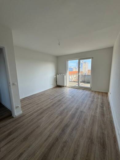 Wohnung zur Miete 700 € 3 Zimmer 74,1 m² Dachgeschoss, 5. Geschoss frei ab sofort Rheinau Mannheim 68219
