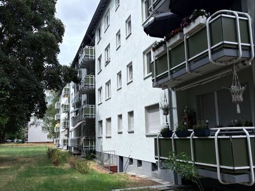 Wohnung zur Miete 842 € 3 Zimmer 65,9 m² 2. Geschoss frei ab 01.09.2026 Dunantring 36 Sossenheim Frankfurt am Main 65936
