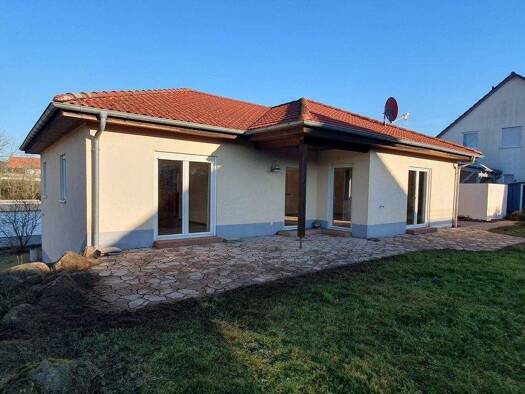 Bungalow zum Kauf 395.000 € 5 Zimmer 206 m² 623 m² Grundstück frei ab sofort Kollweiler 66879