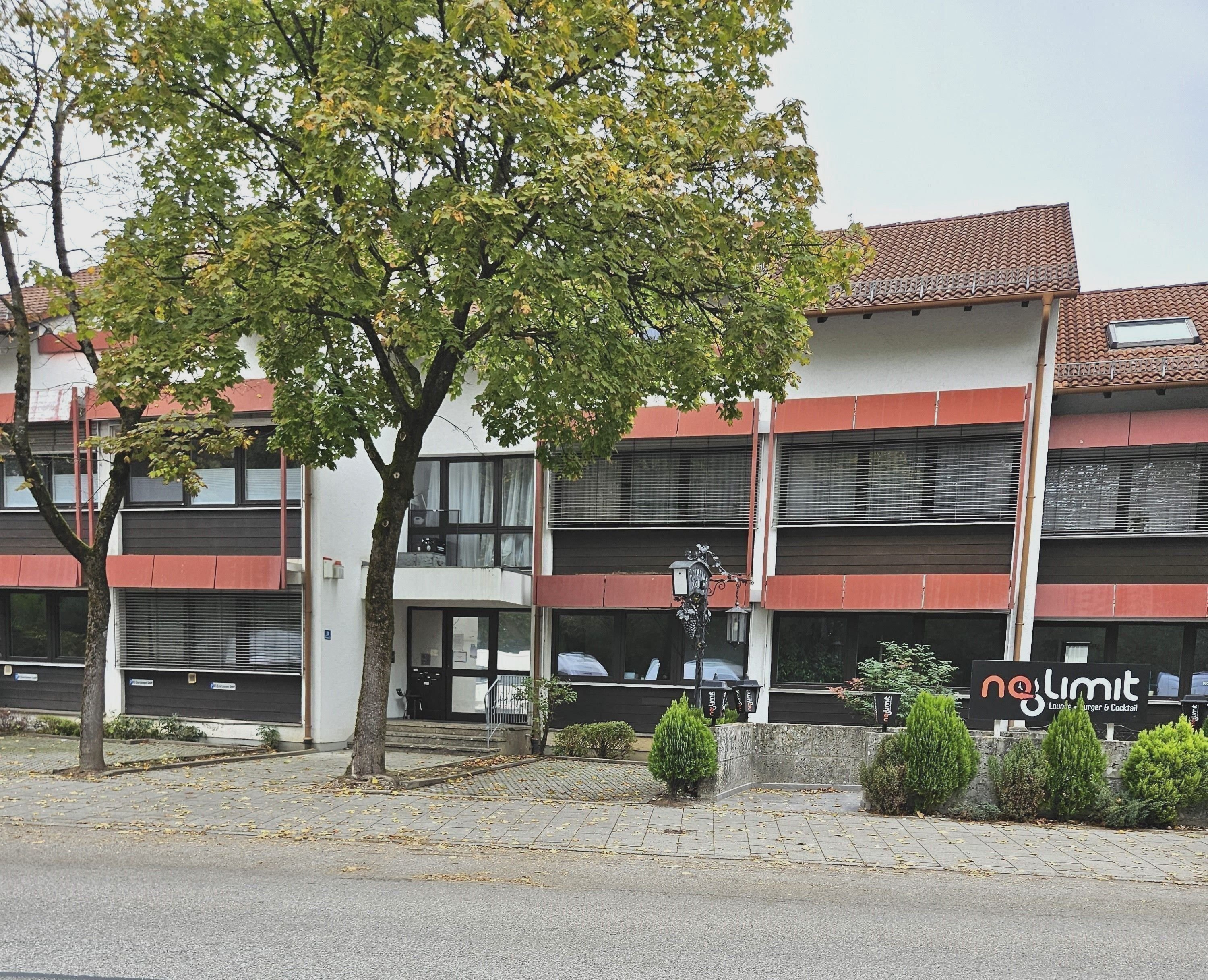 Gastronomie/Hotel zum Kauf 599.000 € 265 m²<br/>Gastrofläche Von Stauffenbergstr Unterhaching 82008