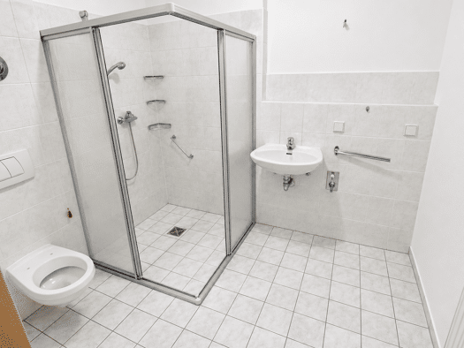 Wohnung zur Miete 300 € 2 Zimmer 49 m² 2. Geschoss frei ab 01.01.2027 Franz-Petrich-Straße 6 Innenstadt Gera 07545