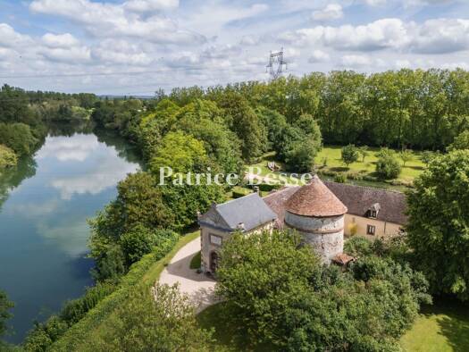 Einfamilienhaus zum Kauf 510.000 € 4 Zimmer 309 m² 31.955 m² Grundstück Centre Est Provins 77160
