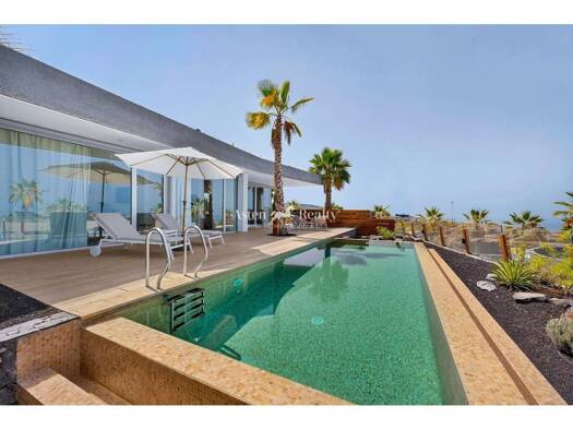 Villa zum Kauf 1.850.000 € 3 Zimmer 265 m² Emilia Pardon Bazan 12 Guía de Isora 38687