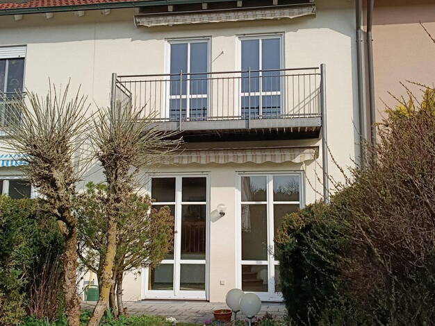 Reihenmittelhaus zum Kauf provisionsfrei 699.000 € 5 Zimmer 146 m² 160 m² Grundstück Alte Poststraße 27 Hohenkammer 85411