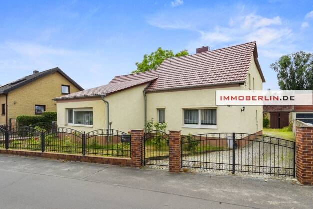 Haus zum Kauf 590.000 € 6 Zimmer 194 m² 1.000 m² Grundstück Potsdam 14480