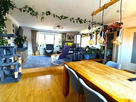 Wohnung zur Miete 884 € 4 Zimmer 114 m² Meißen Meißen 01662