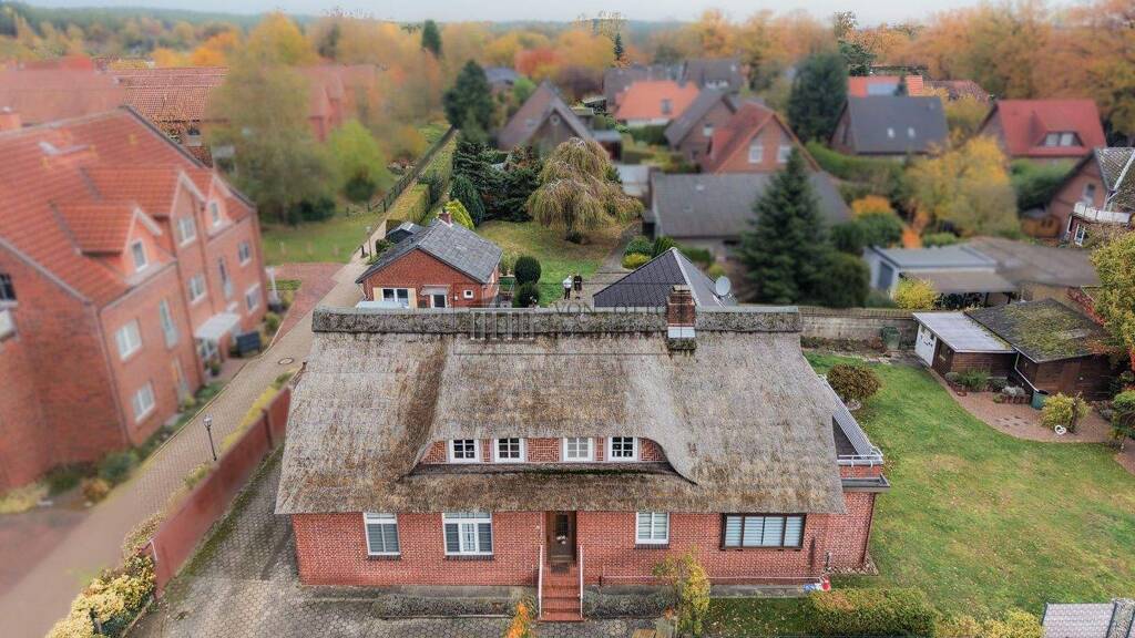 Mehrfamilienhaus zum Kauf als Kapitalanlage geeignet 875.000 € 10 Zimmer 277 m² 1.397 m² Grundstück Salzhausen 21376