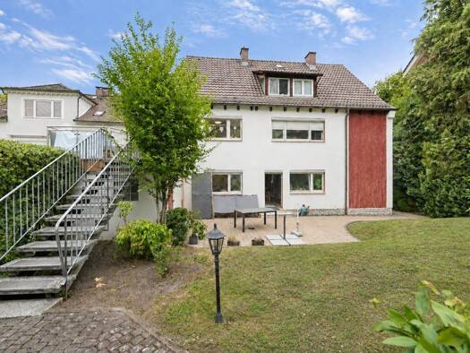 Wohnung zur Miete 890 € 3,5 Zimmer 90 m² 1. Geschoss frei ab 01.10.2026 Coburg Coburg 96450