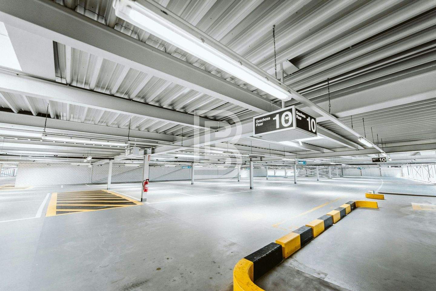 Parkhaus zur Miete - Ansicht 3