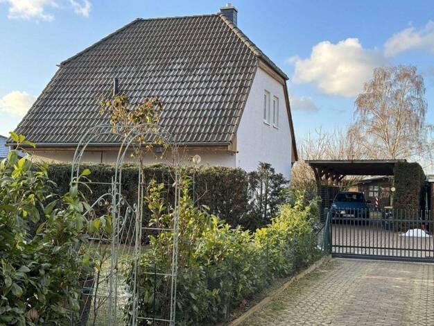 Einfamilienhaus zum Kauf 525.000 € 3,5 Zimmer 109 m² 595 m² Grundstück Falkenberg Berlin 13057