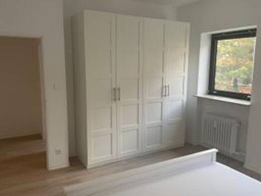 Wohnung zur Miete 1.125 € 2 Zimmer 65 m² Geschoss 1/2 frei ab sofort Oberrad Frankfurt am Main 60599