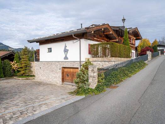 Einfamilienhaus zum Kauf 5.700.000 € 318 m² 682 m² Grundstück Kitzbühel 6370