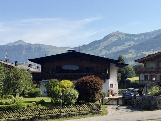 Mehrfamilienhaus zum Kauf 2.690.000 € 7 Zimmer 174 m² 955 m² Grundstück Aurach bei Kitzbühel 6371