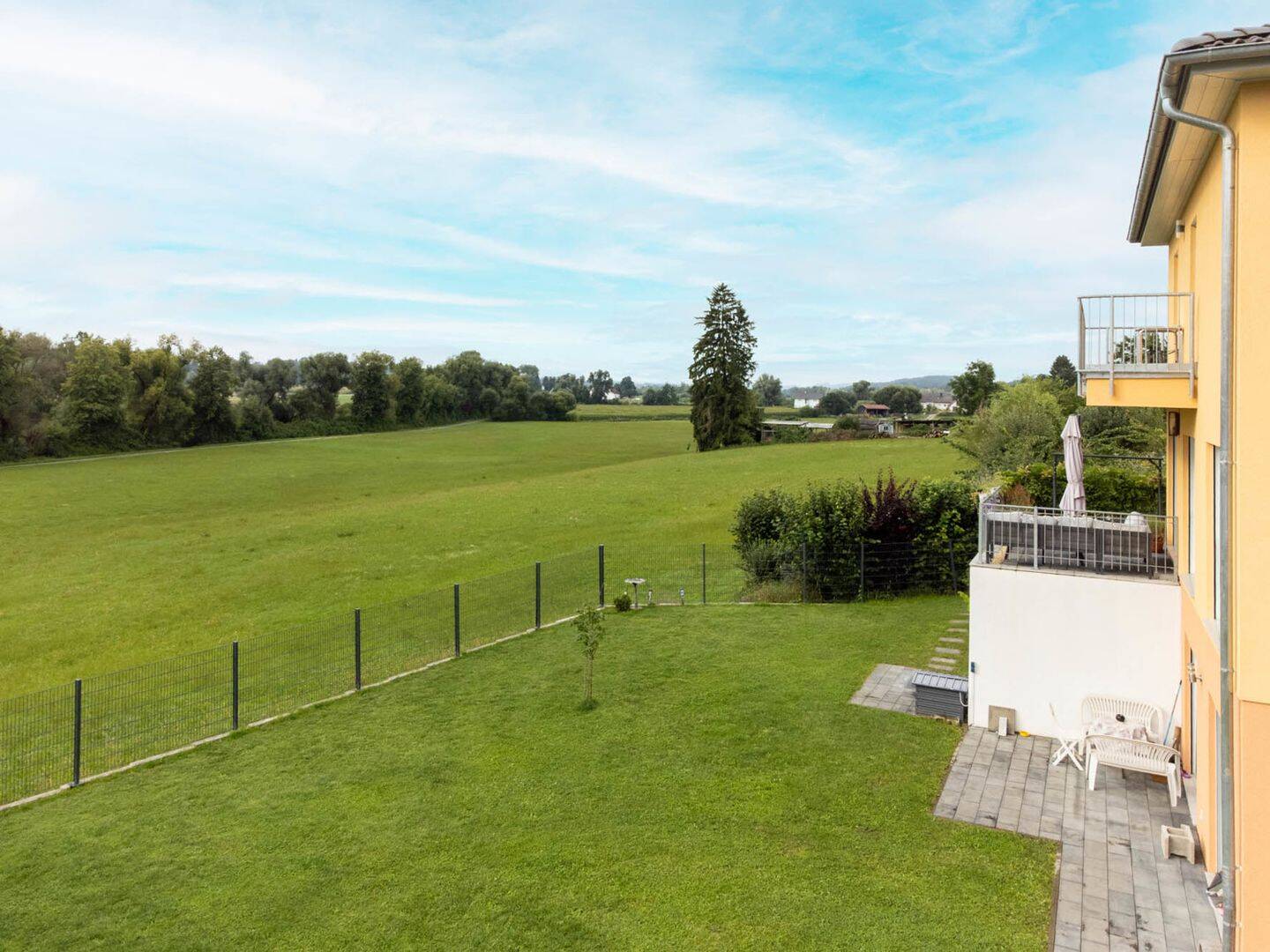 Immobilie in Kettershausen - Zu verkaufen: energieeffizientes Einfamilienhaus mit Einliegerwohnung - Bild 3