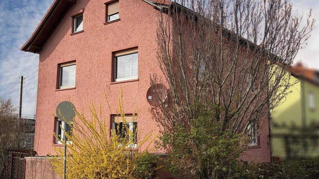 Mehrfamilienhaus zum Kauf 299.000 € 7 Zimmer 173 m² 421 m² Grundstück Perl 66706