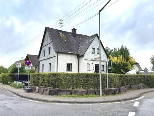 Einfamilienhaus zum Kauf 149.000 € 5 Zimmer 120 m² 607 m² Grundstück Hünsborn Wenden 57482