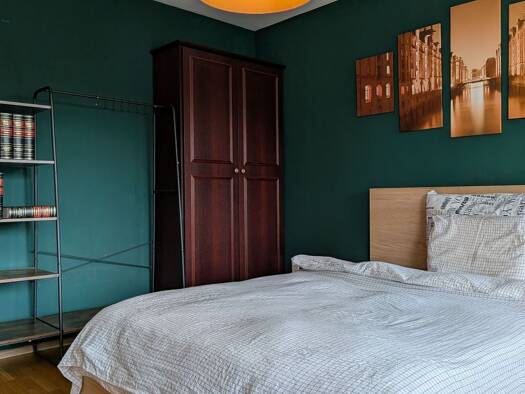 WG-Zimmer zur Miete 490 € 12 m² Geschoss 3/5 frei ab sofort Unterhaching 82008