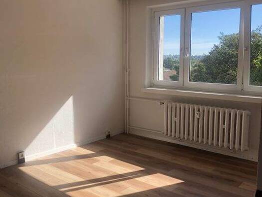 Wohnung zur Miete 515 € 2 Zimmer 49 m² 4. Geschoss frei ab sofort Dr.-Salvador-Allende-Straße 2 Schönblick Weimar 99425
