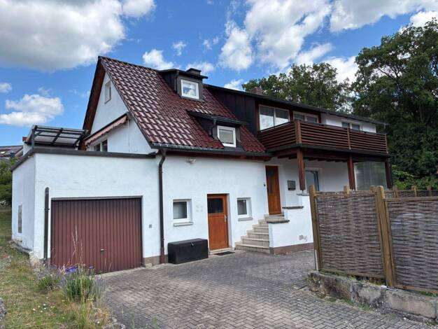 Mehrfamilienhaus zum Kauf 299.000 € 9 Zimmer 213 m² 551 m² Grundstück Forstlahm Kulmbach 95326