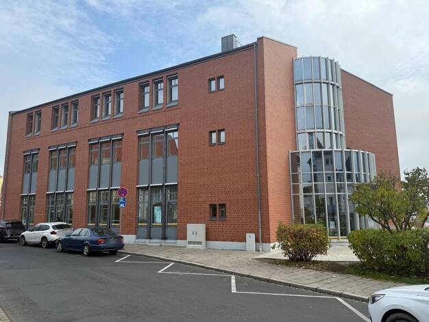 Bürogebäude zur Miete 1.505 € 172 m² Bürofläche Selb Selb 95100
