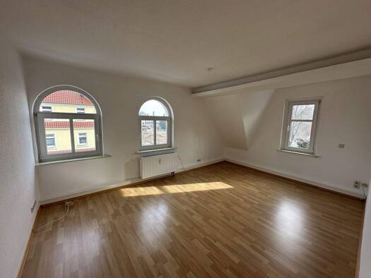 Wohnung zur Miete 465 € 4 Zimmer 77,1 m² 2. Geschoss frei ab sofort Zittau 02763