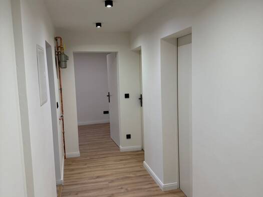Wohnung zur Miete 950 € 2 Zimmer 56 m² Geschoss 4/4 frei ab sofort Offenbach am Main Offenbach am Main 63065