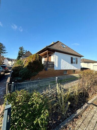 Einfamilienhaus zum Kauf 549.000 € 5 Zimmer 110 m² 534 m² Grundstück Schwarzwaldstraße 3 Fischbach Kelkheim (Taunus) 65779