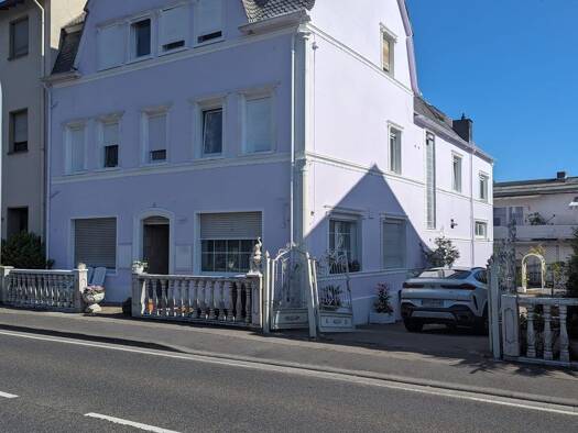 Haus zum Kauf als Kapitalanlage geeignet 500.000 € 15 Zimmer 450 m² 466 m² Grundstück Boppard Boppard 56154