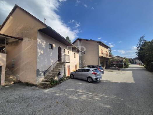 Haus zum Kauf 450.000 € 7 Zimmer 250 m² Centar, Krapina Krapina