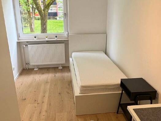 WG-Zimmer zur Miete 600 € 10,6 m² Geschoss 1/3 frei ab sofort Aubing-Lochhausen-Langwied München 81243
