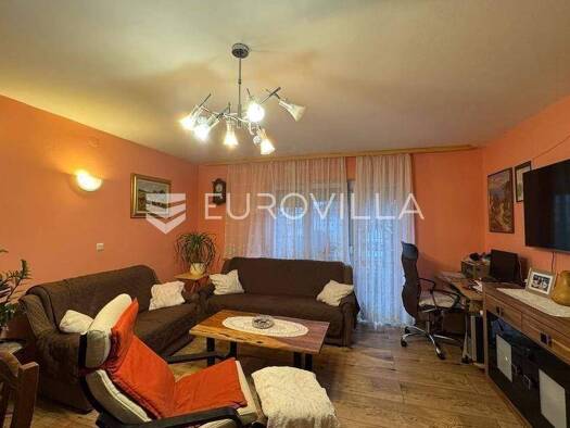 Haus zur Miete 500 € 4 Zimmer 175 m² Kusevac Djakovo