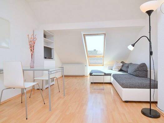 Wohnung zur Miete Wohnen auf Zeit 895 € 2 Zimmer 56 m² frei ab 01.04.2026 Seeleinsbühl Nürnberg 90429