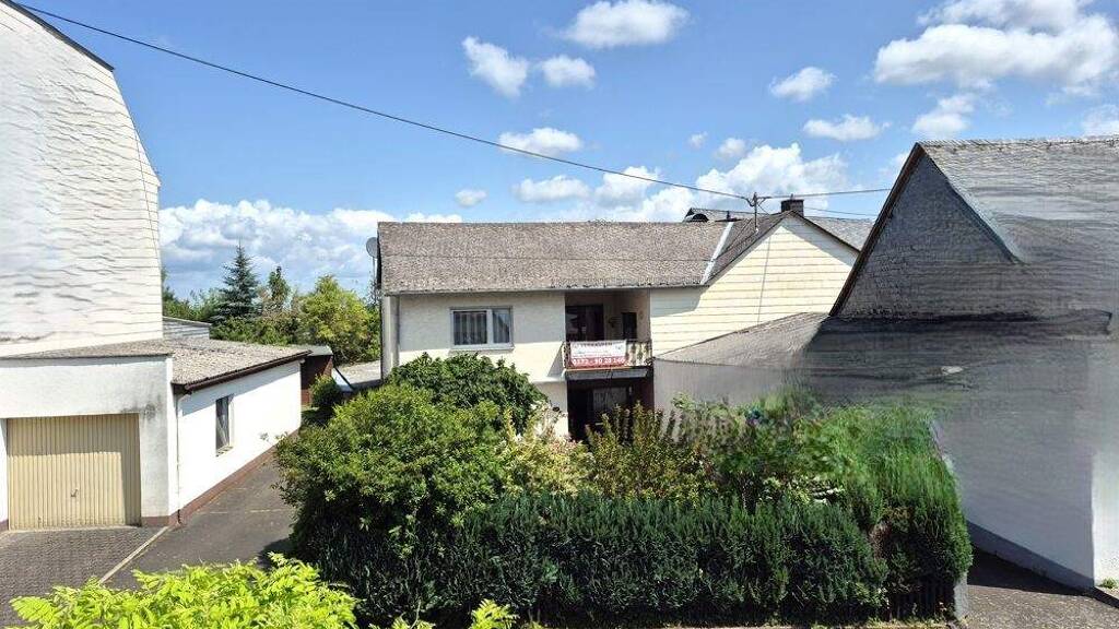 Reihenendhaus zum Kauf 165.000 € 8 Zimmer 232 m² 483 m² Grundstück Longkamp 54472