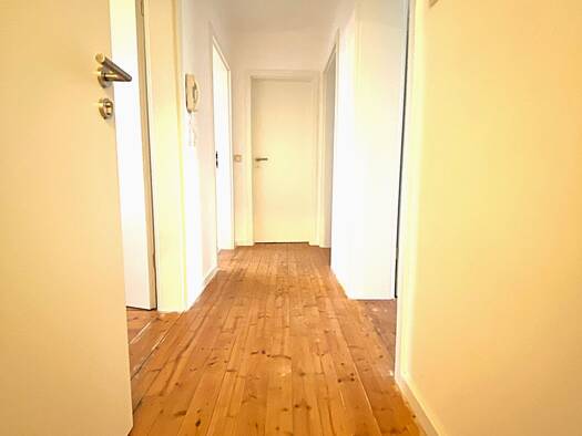 Studio zur Miete 550 € 3 Zimmer 64 m² 2. Geschoss frei ab 01.11.2025 Sevenig bei Neuerburg 54673