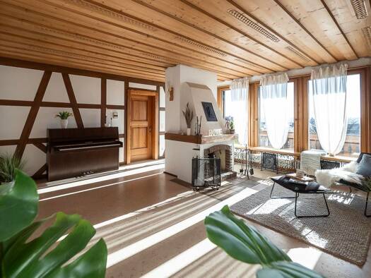 Einfamilienhaus zum Kauf 649.000 € 6 Zimmer 253 m² 305 m² Grundstück Gailingen am Hochrhein 78262