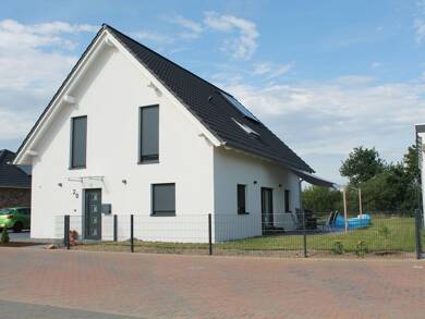 Einfamilienhaus zum Kauf provisionsfrei 598.000 € 7 Zimmer 155 m² 697 m² Grundstück Wipshausen Edemissen 31234