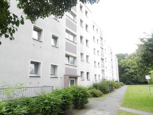 Wohnung zum Kauf provisionsfrei 109.400 € 3,5 Zimmer 65,6 m² 4. Geschoss Dirschauer Weg 29 Wedau Duisburg 47279