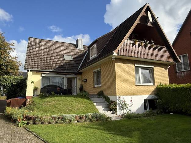 Mehrfamilienhaus zum Kauf 329.000 € 8 Zimmer 196 m² 773 m² Grundstück Lentföhrden 24632