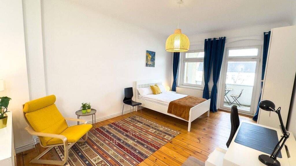Wohnung zur Miete 1.300 € 2 Zimmer 65 m² 4. Geschoss frei ab 01.05.2026 Pankow Berlin 13189