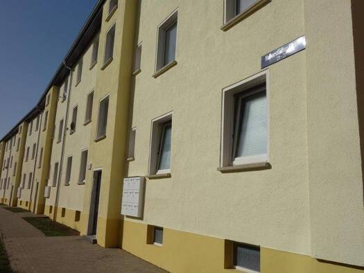 Wohnung zur Miete 208 € 2 Zimmer 38 m² 2. Geschoss Halberstädter Straße 21 Aschersleben 06449