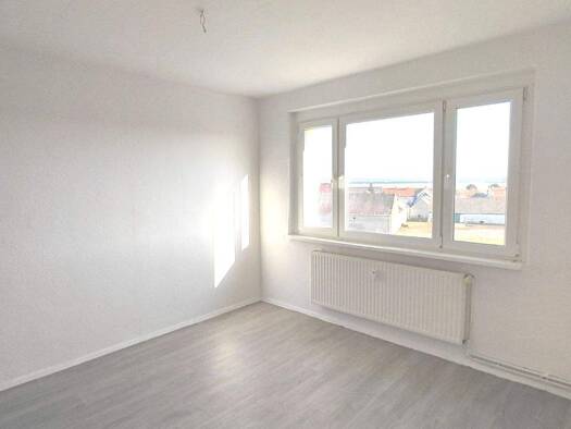 Wohnung zur Miete 210 € 2 Zimmer 47 m² 4. Geschoss frei ab sofort Nordring 20 Beilrode 04886