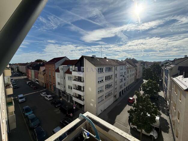 Wohnung zum Kauf 268.000 € 3 Zimmer 72 m² 4. Geschoss Friedenstraße 9 Stadtmitte Neu-Ulm 89231