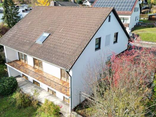 Einfamilienhaus zum Kauf 595.000 € 9 Zimmer 212 m² 755 m² Grundstück Grüner Baum Bayreuth 95445