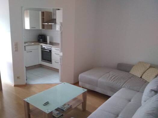 Wohnung zur Miete 690 € 2 Zimmer 58 m² frei ab 01.05.2026 Kahl am Main 63796