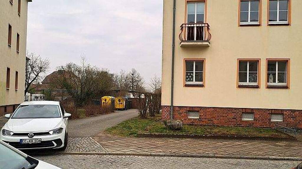 Wohnung zum Kauf 85.000 € 1,5 Zimmer 66,1 m² 3. Geschoss Glasmacherstraße 60 Finsterwalde 03238