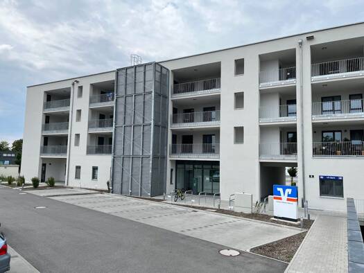 Wohnung zur Miete 909 € 3 Zimmer 75 m² 1. Geschoss frei ab 01.11.2026 Donaustraße 6 Wörth Wörth an der Donau 93086